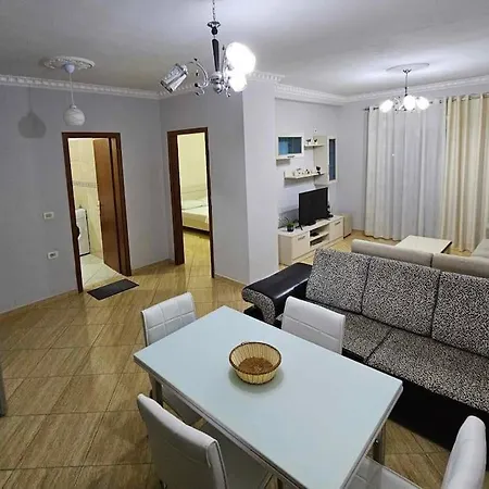 Katerinas * Sarandë